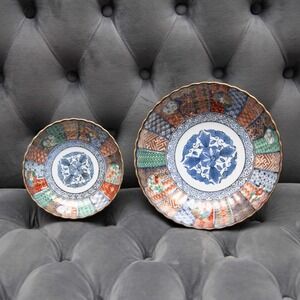 Japanese Imari Porcelain Bowls 2pc Scalloped Gilt Edge Hand Painted Oriental Art